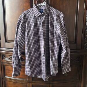 Egara non iron men’s dress shirt purple checkered.
